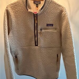 Patagonia Cream Fleece Pullover